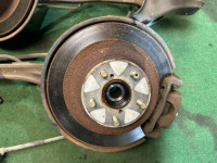 Bujes traseros SUBARU LANCASTER OEM 28474AE000 28462AE011 BH9 2001 EJ254 AT