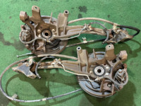 Bujes traseros SUBARU LANCASTER OEM 28474AE000 28462AE011 BH9 2001 EJ254 AT
