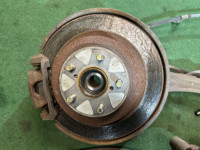 Bujes traseros SUBARU LANCASTER OEM 28474AE000 28462AE011 BH9 2001 EJ254 AT
