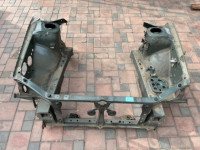 แผงหน้าหม้อน้ำ 53060AE001 53020AE08 53020AE091 53040AE000 53060AE051 SUBARU LANCASTER