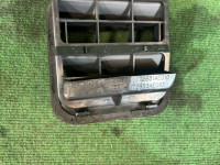 Válvula de ventilación de la carrocería SUBARU LANCASTER OEM 72651AE000 72651AE010 BH9 2001 GREEN 1U7
