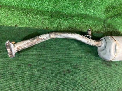 Бочка глушителя TOYOTA PRIUS OEM 17430-37300 ZVW30 2012 2ZRFXE AT