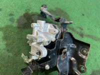 Bomba de freno TOYOTA PRIUS OEM 47050-47160 47070-47060 ZVW30 2012 2ZRFXE AT