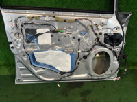 Porta dianteira esquerda цвет 1F7 TOYOTA PRIUS OEM 67002-47070 ZVW30 2012 1F7 SILVER