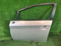 Porta dianteira esquerda цвет 1F7 TOYOTA PRIUS OEM 67002-47070 ZVW30 2012 1F7 SILVER
