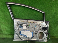 Porta dianteira esquerda цвет 1F7 TOYOTA PRIUS OEM 67002-47070 ZVW30 2012 1F7 SILVER