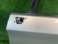 Porta dianteira esquerda цвет 1F7 TOYOTA PRIUS OEM 67002-47070 ZVW30 2012 1F7 SILVER