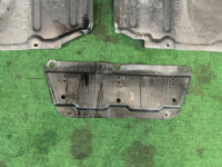 Engine undertray TOYOTA PRIUS OEM 5141012104 51410-12105 ZVW30 2012 1F7 SILVER