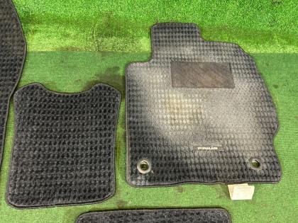 Alfombrillas черные TOYOTA PRIUS ZVW30 2012 1F7 SILVER