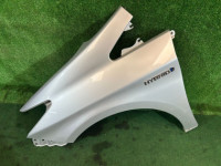 บังโคลนหน้าซ้าย цвет 1F7 TOYOTA PRIUS OEM 53802-47050 ZVW30 2012 1F7 SILVER