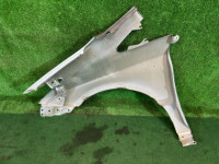 บังโคลนหน้าขวา цвет 1F7 TOYOTA PRIUS OEM 53801-47050 ZVW30 2012 1F7 SILVER