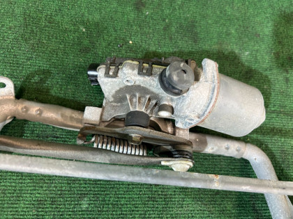 Wiper linkage TOYOTA PRIUS OEM 85150-47111 85110-47190 ZVW30 2012 2ZRFXE AT