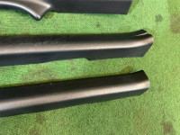 Sill trims черные TOYOTA PRIUS OEM 67913-47040-C0 67914-47040-C0 67911-47030 67917-47040-C0 ZVW30 2012 1F7 SILVER