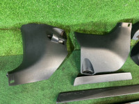 Sill trims черные TOYOTA PRIUS OEM 67913-47040-C0 67914-47040-C0 67911-47030 67917-47040-C0 ZVW30 2012 1F7 SILVER