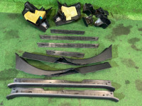Sill trims черные TOYOTA PRIUS OEM 67913-47040-C0 67914-47040-C0 67911-47030 67917-47040-C0 ZVW30 2012 1F7 SILVER