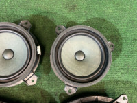 Altavoces TOYOTA PRIUS OEM 86160-47070 86160-52300 ZVW30 2012