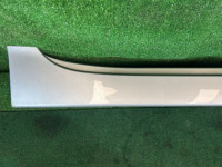 Порог правый TOYOTA PRIUS OEM 75850-47010-B0 ZVW30 2012 1F7 SILVER