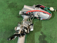 ステアリングコラム TOYOTA PRIUS OEM 45200-47150 160800-0633 ZVW30 2012 2ZRFXE AT