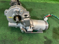 ステアリングコラム TOYOTA PRIUS OEM 45200-47150 160800-0633 ZVW30 2012 2ZRFXE AT