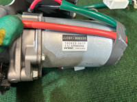 ステアリングコラム TOYOTA PRIUS OEM 45200-47150 160800-0633 ZVW30 2012 2ZRFXE AT