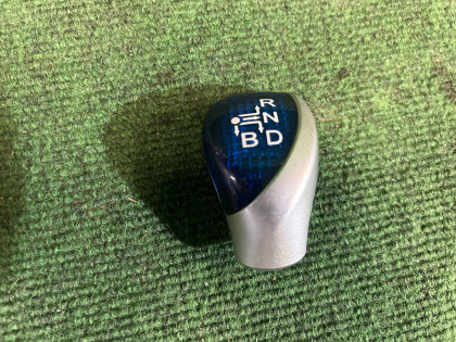 Gear knob TOYOTA PRIUS ZVW30 2012 2ZRFXE AT