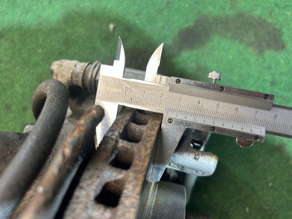 フロントハブ TOYOTA PRIUS OEM 43550-47011 43550-47011 43512-47040 ZVW30 2012 2ZRFXE AT