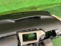 ダッシュボード рестайлниг TOYOTA PRIUS OEM 55300-47190-C0 ZVW30 2012 1F7 SILVER