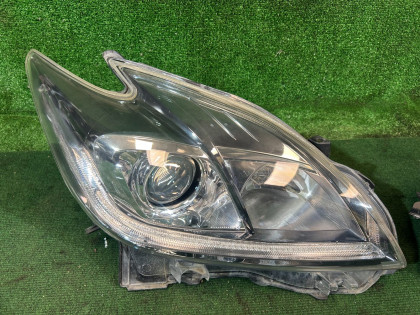 大灯 ксенон TOYOTA PRIUS OEM 81145-47381 81185-47381 85967-33031 ZVW30 2012