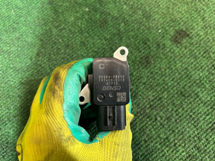Датчик расхода воздуха МАФ TOYOTA PRIUS OEM 22204-28010 ZVW30 2012 2ZRFXE AT