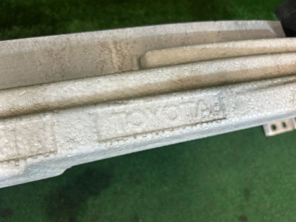 前保险杠防撞梁 TOYOTA PRIUS OEM 52021-47081 ZVW30 2012