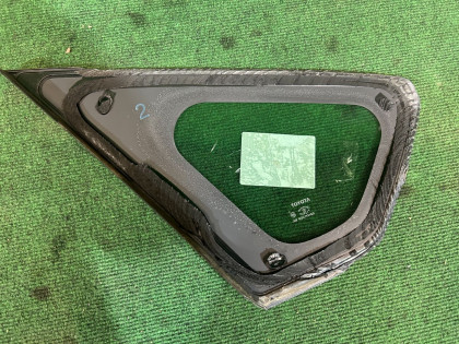 Vidro lateral fixo direito TOYOTA PRIUS OEM 62710-47040 ZVW30 2013