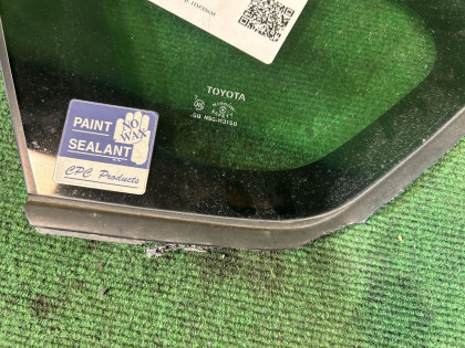 Стекло форточка левая TOYOTA PRIUS OEM 62720-47040 ZVW30 2013