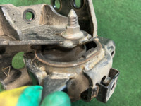 左发动机支撑胶 TOYOTA PRIUS OEM 12372-37110 ZVW30 2013 2ZRFXE AT
