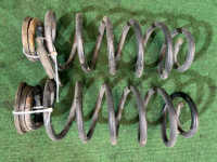 โช้คอัพ Задние амортизаторы TOYOTA PRIUS OEM 48530-80533 48530-80533 ZVW30 2013 2ZRFXE AT