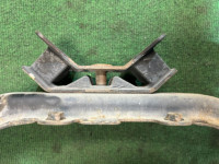 ミッションメンバー SUBARU LANCASTER OEM 41022AE120 41011AE000 BH9 2001 EJ254 AT
