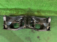 Travesaño delantero 20101AE023 SUBARU LANCASTER