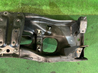 フロントメンバー SUBARU LANCASTER OEM 20101AE023 BH9 2001 EJ254 AT