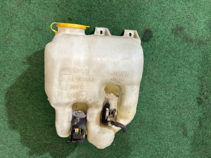 กระปุกน้ำฉีดกระจก 86610AE010 SUBARU LANCASTER