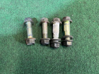 Tornillos de caída delanteros SUBARU LANCASTER OEM 20540AA090 BH9 2001 EJ254 AT
