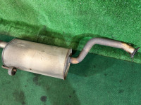 Panela de escape SUBARU LANCASTER OEM 44300AE120 BH9 2001 EJ254 AT