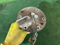 燃料レベルセンサー SUBARU LANCASTER OEM 42081AE010 BH9 2001 EJ254 AT