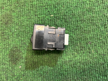 大灯高度调节开关 SUBARU LANCASTER OEM 83011AE010 BH9 2001 EJ254 AT