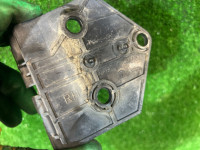 Soporte derecho del parachoques trasero SUBARU LANCASTER OEM 57707AE060 BH9 2001 GREEN 1U7