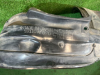 右前轮内衬 SUBARU LANCASTER OEM 59110AE020 BH9 2001 GREEN 1U7