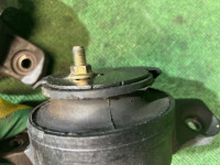 ยางแท่นเครื่อง SUBARU LANCASTER OEM 41022AE021 41022AE031 BH9 2001 EJ254 AT
