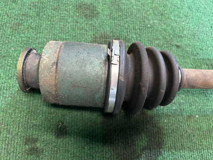 前传动轴 SUBARU LANCASTER OEM 28321FE040 BH9 2001 EJ254 AT