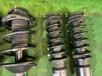 Struts SUBARU LANCASTER OEM 20310AE340 20310AE350 20330AE100 20365AE130 BH9 2001 EJ254 AT