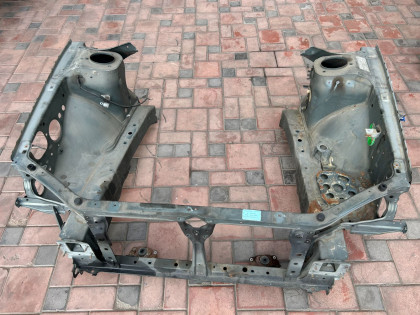 แผงหน้าหม้อน้ำ 53060AE001 53020AE08 53020AE091 53040AE000 53060AE051 SUBARU LANCASTER