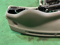 Salpicadero SUBARU LANCASTER OEM 66045AE000ML BH9 2001 GREEN 1U7
