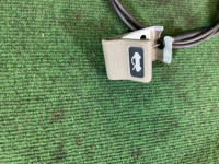 Тросик капота SUBARU LANCASTER OEM 57330AE000OA BH9 BHE 2001 GREEN 1U7